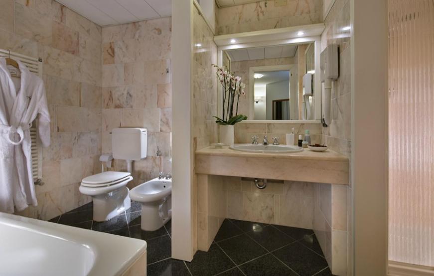Hotel Lo Zodiaco Abano Terme Eksteriør billede
