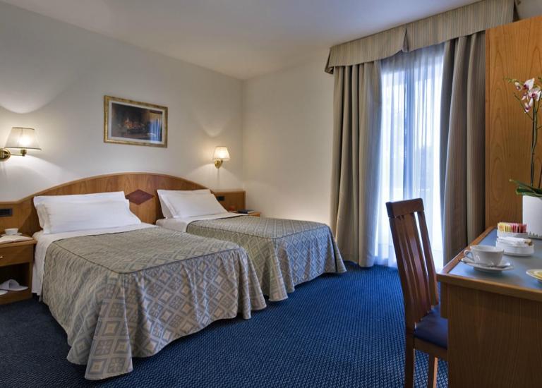 Hotel Lo Zodiaco Abano Terme Eksteriør billede